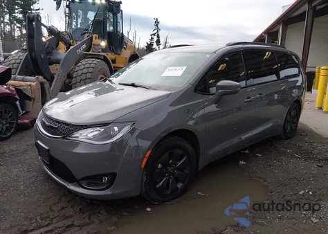 2020 Chrysler Pacifica Hybrid Limited z USA, uszkodzony, nr VIN 2C4RC1N75LR273603